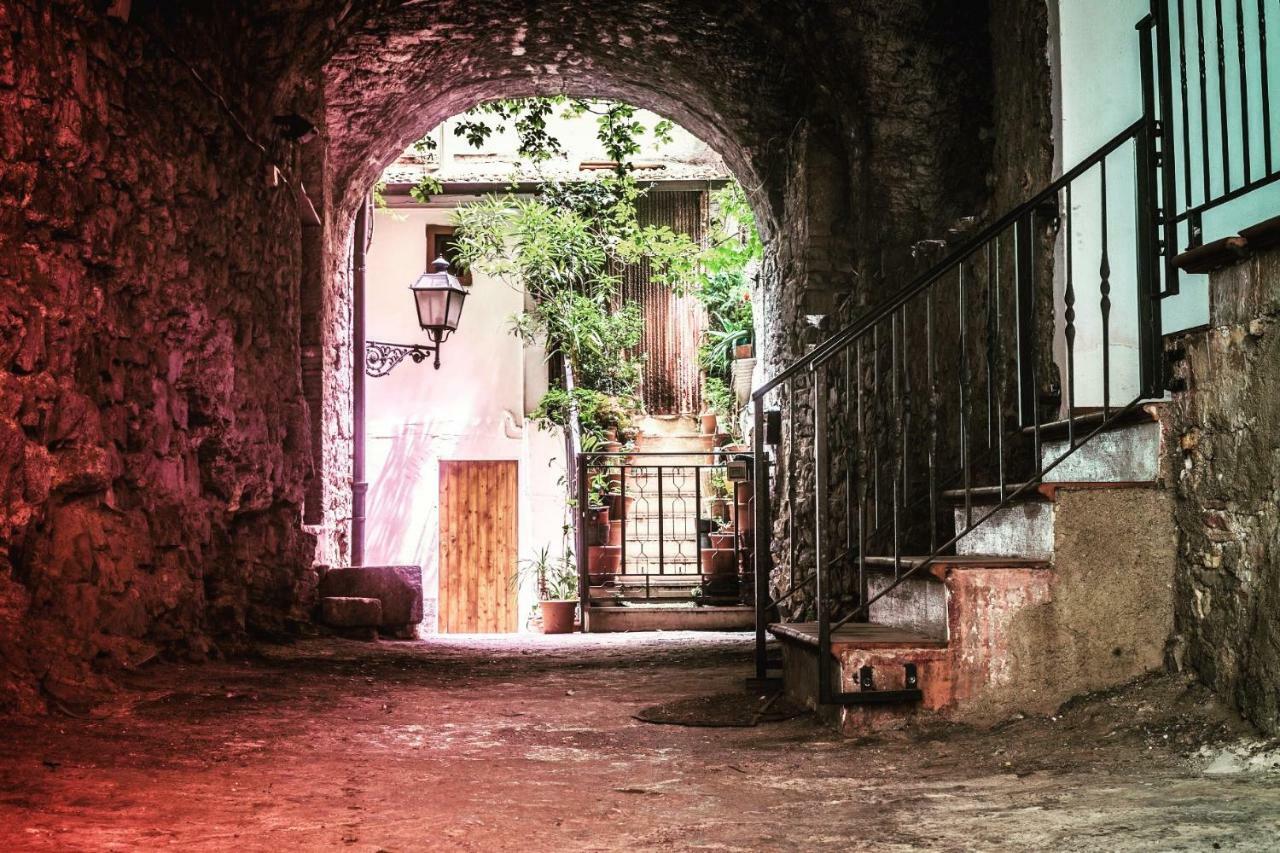 Papigno La Residenza Dei Papiヴィラ エクステリア 写真